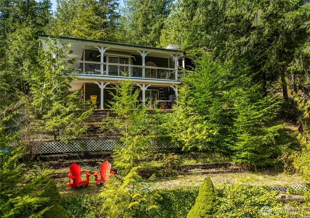Photo 1 of Single family home for sale at 9244 Black Mountain Ln, Maple Falls, WA 98266 | MLS# NWM2506963 | Listing updated on 2026-09-21