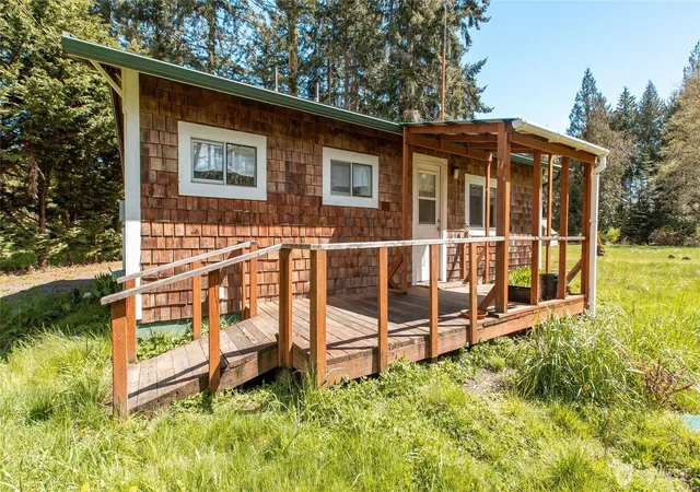 Photo 3 of Sale Pending at 11968 Airport Cutoff Rd, Port Townsend, WA 98368 | MLS# NWM2506968 | Listing updated on 2026-09-25