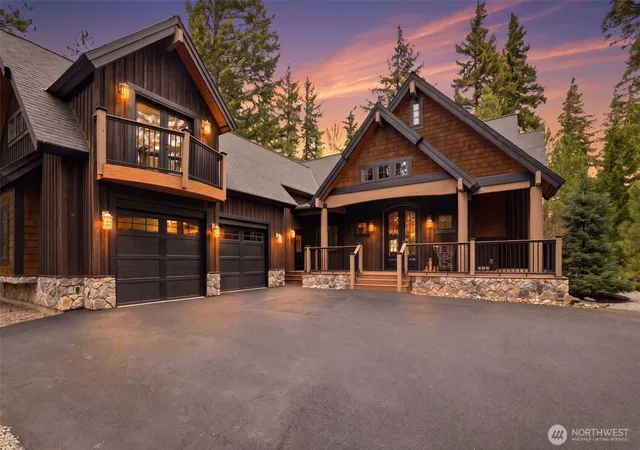Photo 1 of Mansion for sale at 431 Equinox Dr, Cle Elum, WA 98922 | MLS# NWM2506970 | Listing updated on 2026-09-30