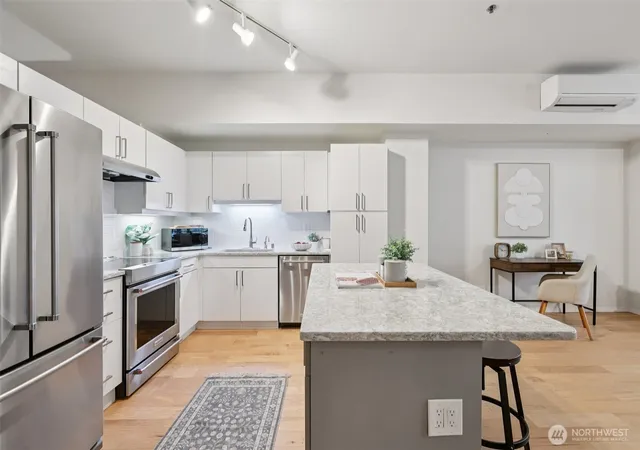 Photo 3 of Condo for sale at 526 1st Avenue S #405, Seattle, WA 98104 | MLS# NWM2506996 | Listing updated on 2026-09-21