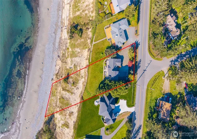 Photo 2 of Single family home for sale at 1889 W Beach Rd, Oak Harbor, WA 98277 | MLS# NWM2507022 | Listing updated on 2026-10-02