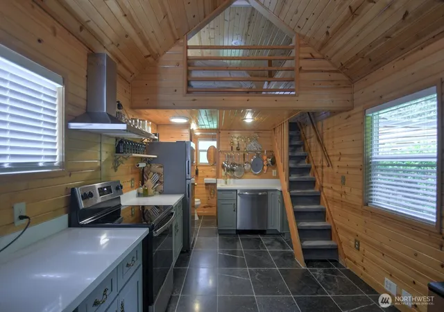 Photo 3 of Condo for sale at 1546 Reservation Rd Se #94, Olympia, WA 98513 | MLS# NWM2507037 | Listing updated on 2026-10-12