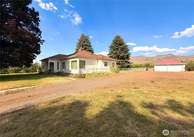 Photo 2 of Single family home for sale at 31644 Highway 97, Tonasket, WA 98855 | MLS# NWM2507079 | Listing updated on 2026-09-21