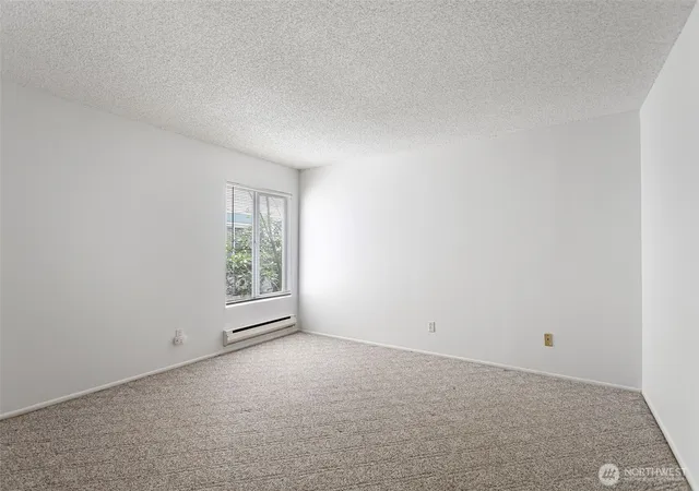 Photo 4 of Sale Pending at 5620 200th Street SW #A102, Lynnwood, WA 98036 | MLS# NWM2507135 | Listing updated on 2026-10-01