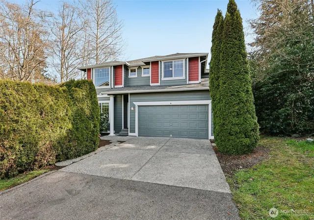 Photo 2 of Single family home for sale at 3206 96th Place Se, Everett, WA 98208 | MLS# NWM2507189 | Listing updated on 2026-09-30