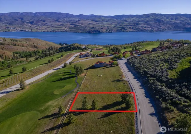 Photo 2 of Sale Pending at 322 Paintbrush Rd, Chelan, WA 98816 | MLS# NWM2507211 | Listing updated on 2026-08-24