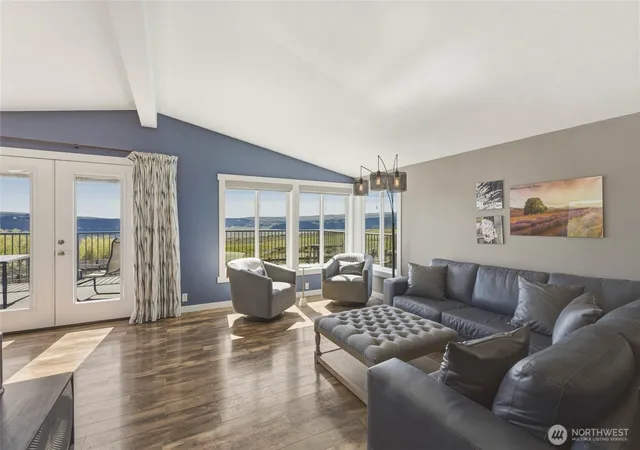 Photo 3 of Single family home for sale at 117 Freese Rd, Quincy, WA 98848 | MLS# NWM2507318 | Listing updated on 2026-09-21
