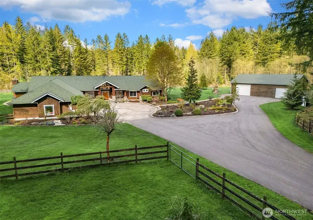 Photo 2 of Single family home for sale at 7828 Tolt Highlands Rd Ne, Carnation, WA 98014 | MLS# NWM2507344 | Listing updated on 2026-09-21