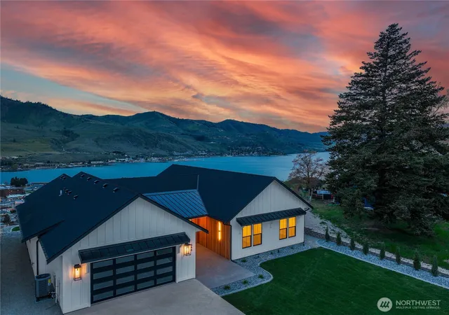 Photo 1 of Sale Pending at 548 Harvest Ridge Dr, Chelan, WA 98816 | MLS# NWM2507348 | Listing updated on 2026-09-25