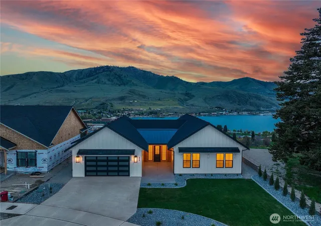 Photo 4 of Sale Pending at 548 Harvest Ridge Dr, Chelan, WA 98816 | MLS# NWM2507348 | Listing updated on 2026-09-25