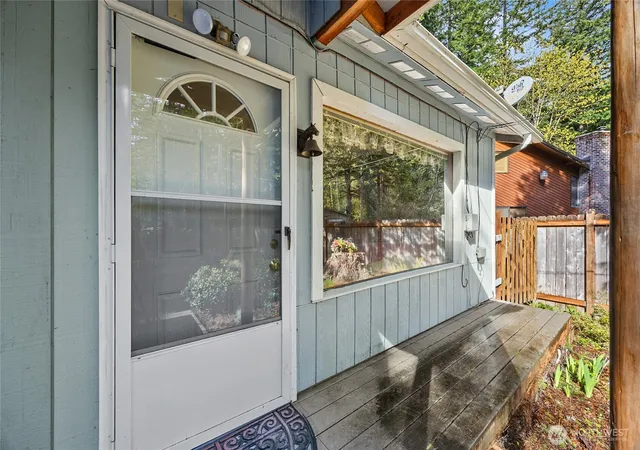 Photo 3 of Single family home for sale at 233 Mountain View Dr, Packwood, WA 98361 | MLS# NWM2507396 | Listing updated on 2026-09-21