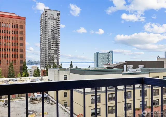 Photo 2 of Condo for sale at 2100 3rd Avenue #802, Seattle, WA 98121 | MLS# NWM2507410 | Listing updated on 2026-09-21
