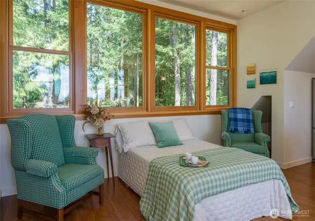 Photo 3 of Single family home for sale at 186 S Ridge Rd, Decatur Island, WA 98221 | MLS# NWM2507420 | Listing updated on 2026-09-21