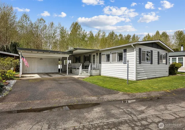 Photo 1 of Sale Pending at 2828 34th Avenue Ct E #61, Tacoma, WA 98443 | MLS# NWM2507477 | Listing updated on 2026-09-25