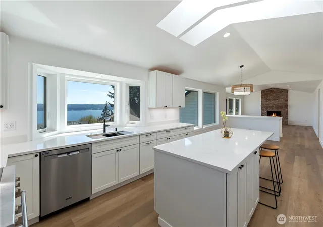Photo 1 of Single family home for sale at 800 Thorndyke Rd, Port Ludlow, WA 98365 | MLS# NWM2507550 | Listing updated on 2026-09-21