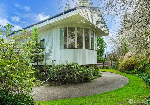 Photo 4 of Sale Pending at 1205 11th Court SW, Olympia, WA 98502 | MLS# NWM2507658 | Listing updated on 2026-09-28