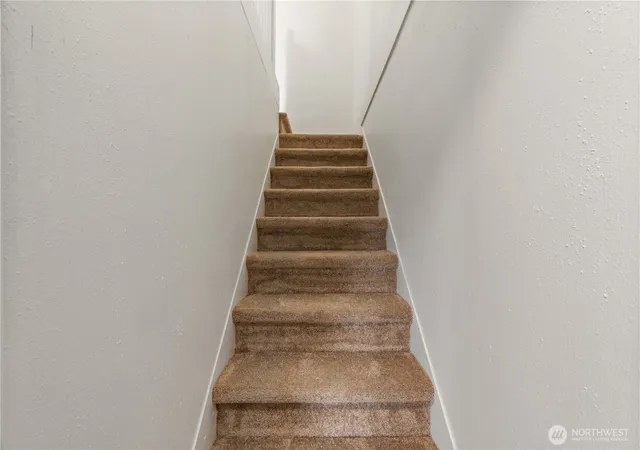 Photo 4 of Multi family home for sale at 107 W 4th Street, Aberdeen, WA 98520 | MLS# NWM2507715 | Listing updated on 2026-09-21