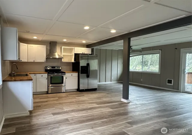 Photo 3 of Sale Pending at 18538 Dynamite Dr SE, Yelm, WA 98597 | MLS# NWM2507798 | Listing updated on 2026-09-18