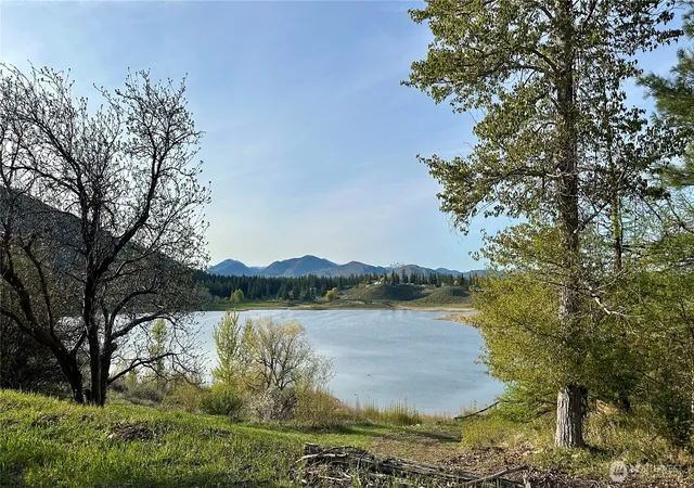 Photo 3 of Single family home for sale at 132 Twin Lakes Rd, Winthrop, WA 98862 | MLS# NWM2507799 | Listing updated on 2026-09-21