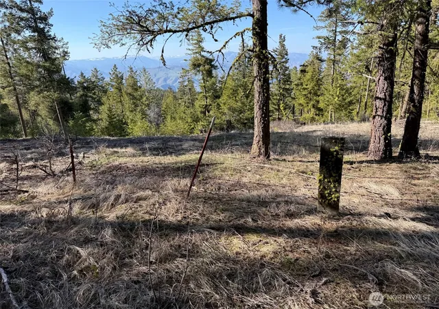 Photo 2 of Land for sale at 109 Fir Rd, East Wenatchee, WA 98802 | MLS# NWM2507868 | Listing updated on 2026-09-21