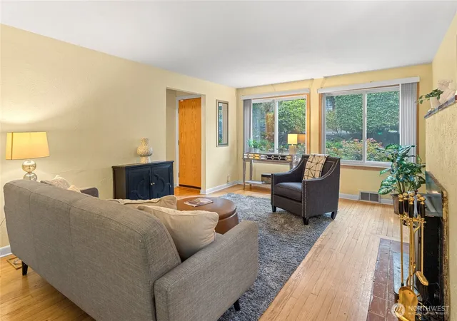 Photo 3 of Sale Pending at 10850 26th Avenue S, Seattle, WA 98168 | MLS# NWM2507897 | Listing updated on 2026-09-25