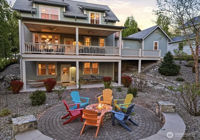 Photo 1 of Sale Pending at 216 Porcupine Ln, Chelan, WA 98816 | MLS# NWM2507938 | Listing updated on 2026-09-20