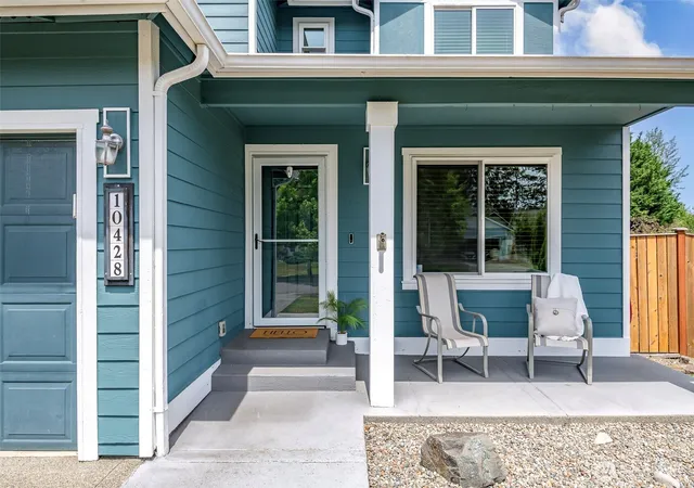 Photo 3 of Single family home for sale at 10428 Brighton St Se, Yelm, WA 98597 | MLS# NWM2507942 | Listing updated on 2026-09-28