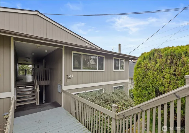 Photo 2 of Sale Pending at 324 S Lafayette Ave, Bremerton, WA 98312 | MLS# NWM2508012 | Listing updated on 2026-09-25