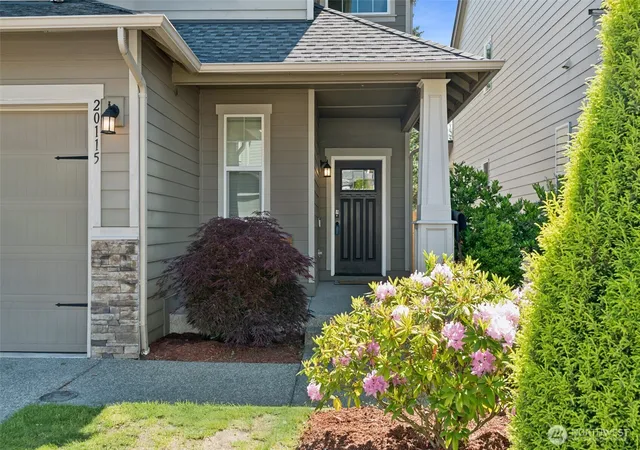 Photo 2 of Single family home for sale at 20115 20th Avenue E, Spanaway, WA 98387 | MLS# NWM2508038 | Listing updated on 2026-10-01