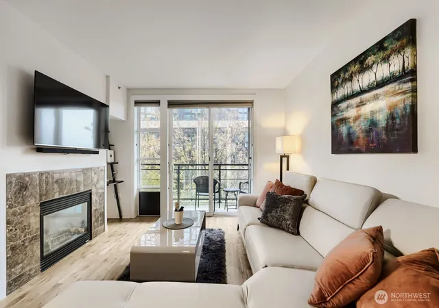 Photo 3 of Condo for sale at 2607 Western Ave #355, Seattle, WA 98121 | MLS# NWM2508120 | Listing updated on 2026-09-21