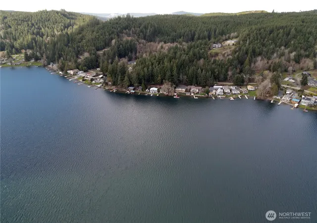 Photo 4 of Sale Pending at 1949 NW Summit Lake Shore Rd, Olympia, WA 98502 | MLS# NWM2508180 | Listing updated on 2026-09-25