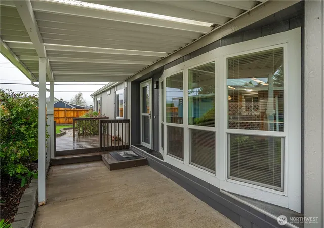 Photo 3 of Manufactured home for sale at 836 Harman Way S #62, Orting, WA 98360 | MLS# NWM2508381 | Listing updated on 2026-09-21
