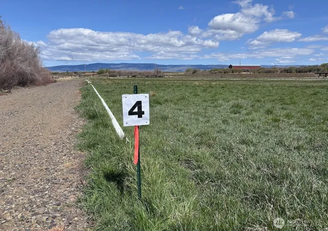 Photo 2 of Land for sale at 4 Xx Dry Crk Rd, Ellensburg, WA 98926 | MLS# NWM2508428 | Listing updated on 2026-09-30