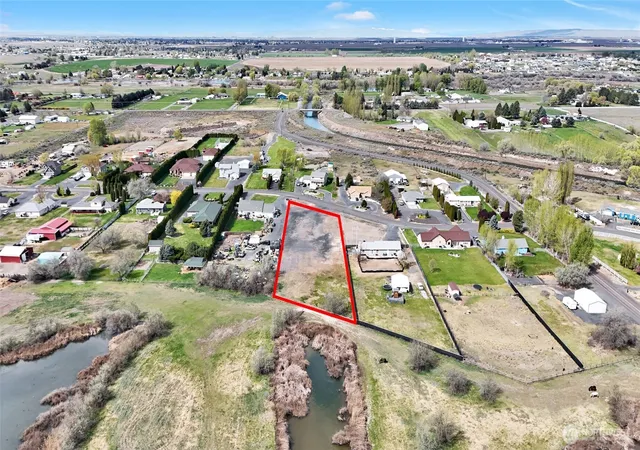 Photo 3 of Land for sale at 5189 Crystal Springs Pl Ne, Moses Lake, WA 98837 | MLS# NWM2508429 | Listing updated on 2026-09-21