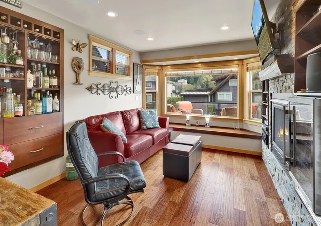 Photo 3 of Manufactured home for sale at 990 S Lake Whatcom #57, Sedro Woolley, WA 98284 | MLS# NWM2508431 | Listing updated on 2026-09-21