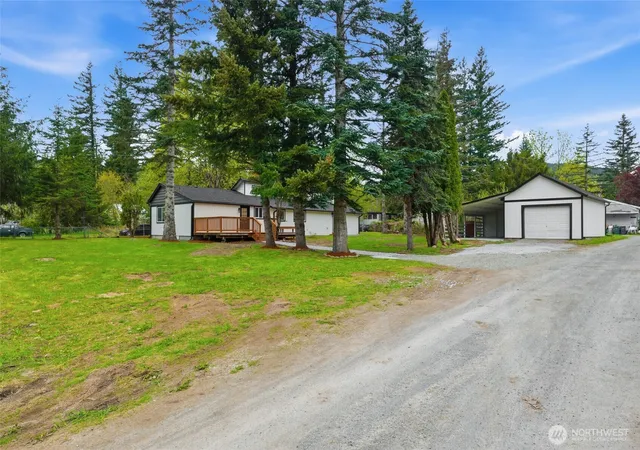 Photo 2 of Contingent at 35224 312th Way Se, Enumclaw, WA 98022 | MLS# NWM2508460 | Listing updated on 2026-09-21