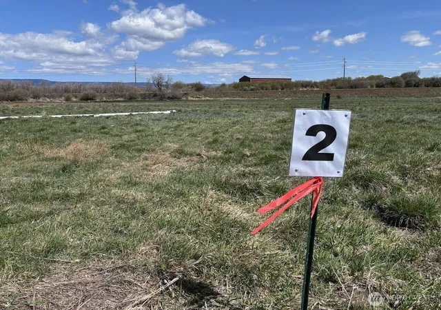 Photo 2 of Land for sale at 2 Xx Dry Crk Rd, Ellensburg, WA 98926 | MLS# NWM2508488 | Listing updated on 2026-09-30
