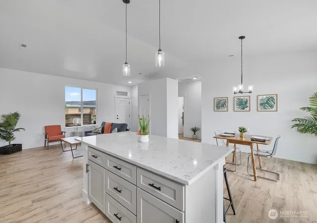 Photo 3 of Single family home for sale at 334 Spring Cir SW, Mattawa, WA 99349 | MLS# NWM2508659 | Listing updated on 2026-09-21