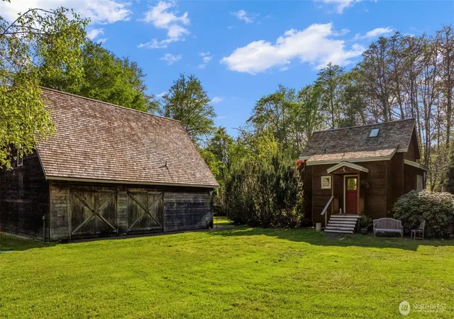 Photo 3 of Single family home for sale at 3404 Oysterville Rd, Oysterville, WA 98641 | MLS# NWM2508706 | Listing updated on 2026-09-21