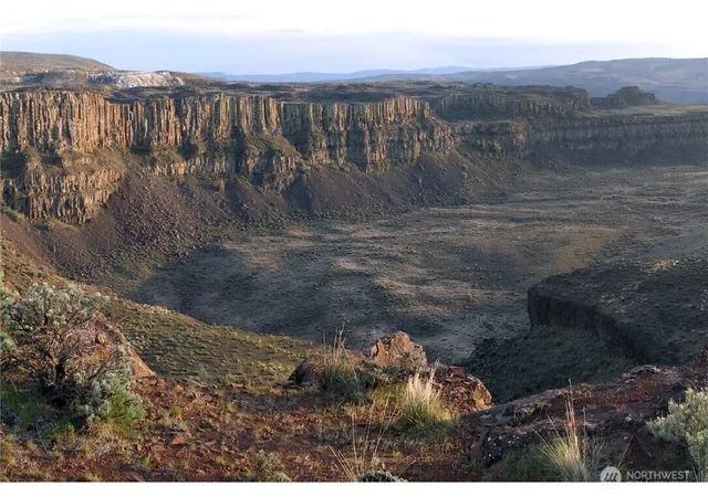 Photo 1 of Land for sale at 0 Silica Rd, Quincy, WA 98848 | MLS# NWM2508851 | Listing updated on 2026-09-21