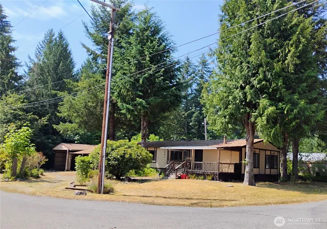 Manufactured home for sale at 100 Heather Pl, Packwood, WA 98361 | MLS# NWM2508852