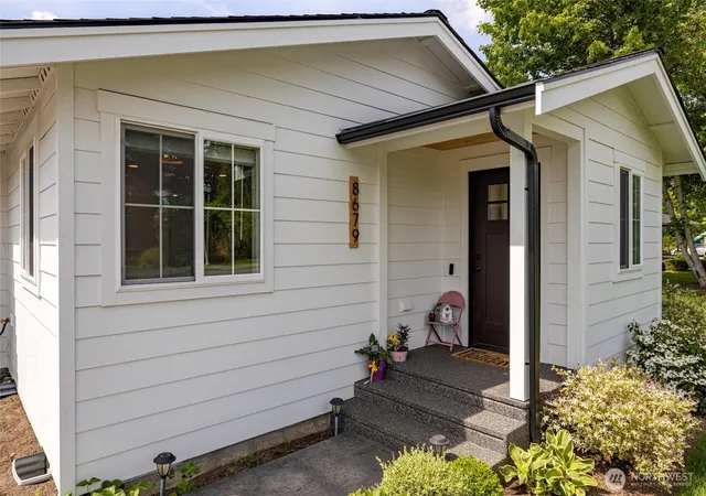 Photo 3 of Single family home for sale at 8679 Depot Rd, Lynden, WA 98264 | MLS# NWM2508858 | Listing updated on 2026-09-21