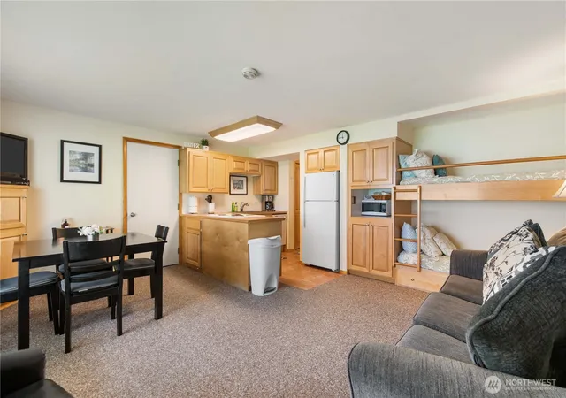 Photo 4 of Condo for sale at 8903 Crescent Bar Rd NW #155, Quincy, WA 98848 | MLS# NWM2508911 | Listing updated on 2026-09-21