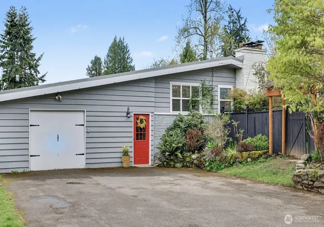 Photo 2 of Single family home for sale at 11204 148th Avenue Se, Renton, WA 98059 | MLS# NWM2508920 | Listing updated on 2026-09-21