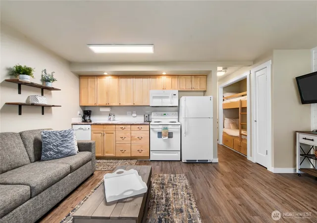Photo 4 of Condo for sale at 8903 Crescent Bar Rd NW #153, Quincy, WA 98848 | MLS# NWM2508929 | Listing updated on 2026-09-21