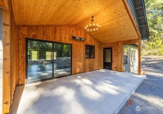 Photo 4 of Single family home for sale at 121 Bitterroot Ln, Ronald, WA 98940 | MLS# NWM2509005 | Listing updated on 2026-09-21