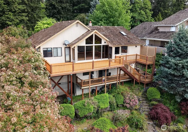 Photo 2 of Single family home for sale at 10422 45th Street Ct E, Puyallup, WA 98372 | MLS# NWM2509104 | Listing updated on 2026-10-22