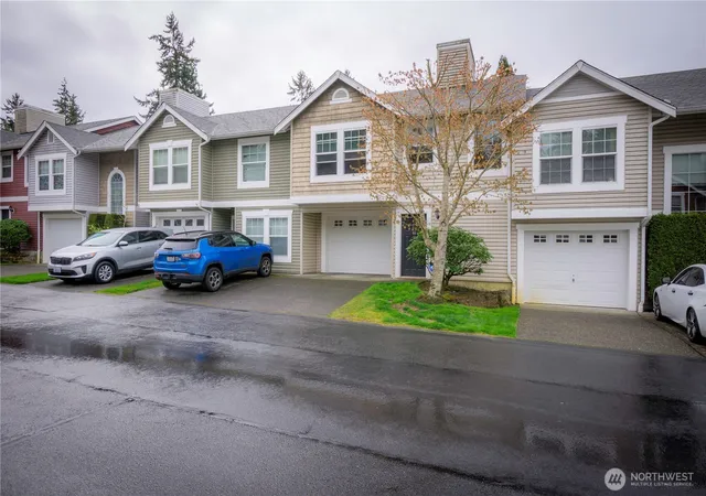 Photo 2 of Townhouse for sale at 10312 140th Street Ct E #44, Puyallup, WA 98374 | MLS# NWM2509109 | Listing updated on 2026-09-21