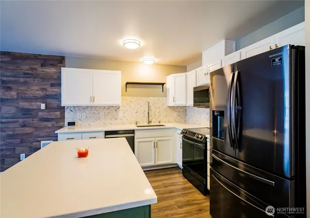 Photo 3 of Townhouse for sale at 10312 140th Street Ct E #44, Puyallup, WA 98374 | MLS# NWM2509109 | Listing updated on 2026-09-21
