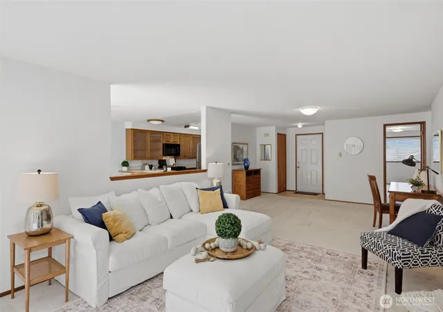 Photo 4 of Condo for sale at 20617 28th Avenue W #D2, Lynnwood, WA 98036 | MLS# NWM2509151 | Listing updated on 2026-09-25